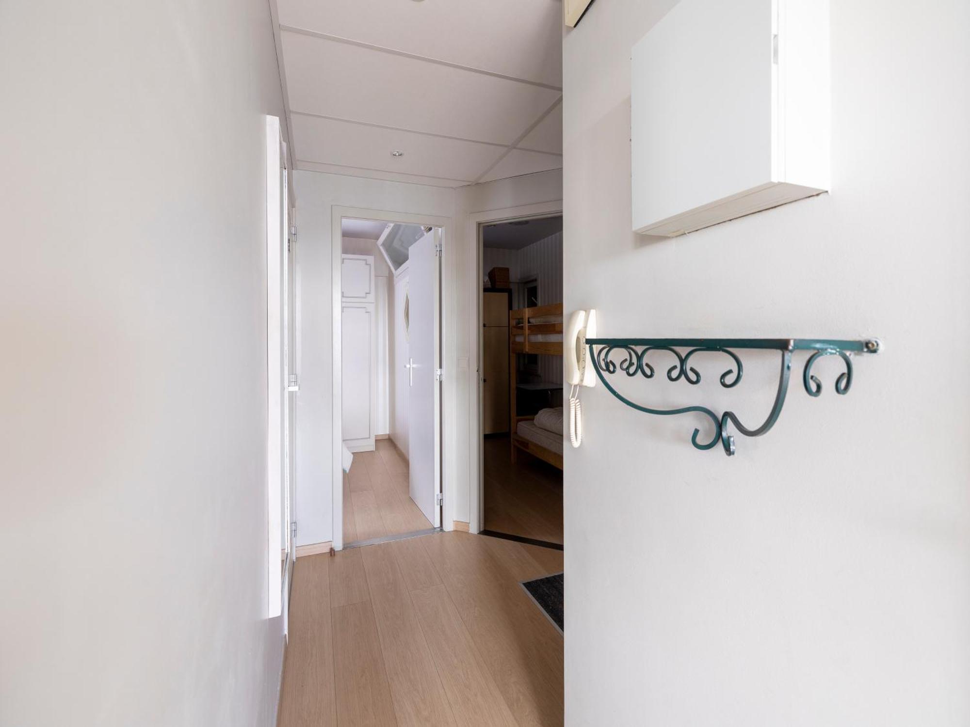 Luxury 2-bedroom With Marina Views In T205 *